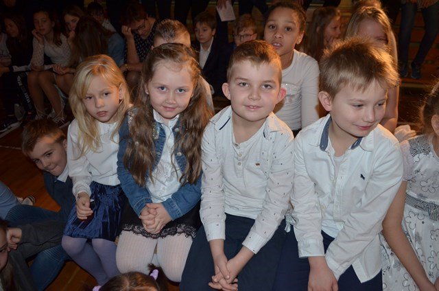 https://szkolaborowno.pl/images/phocagallery/thumbs/phoca_thumb_l_dsc_0147.jpg